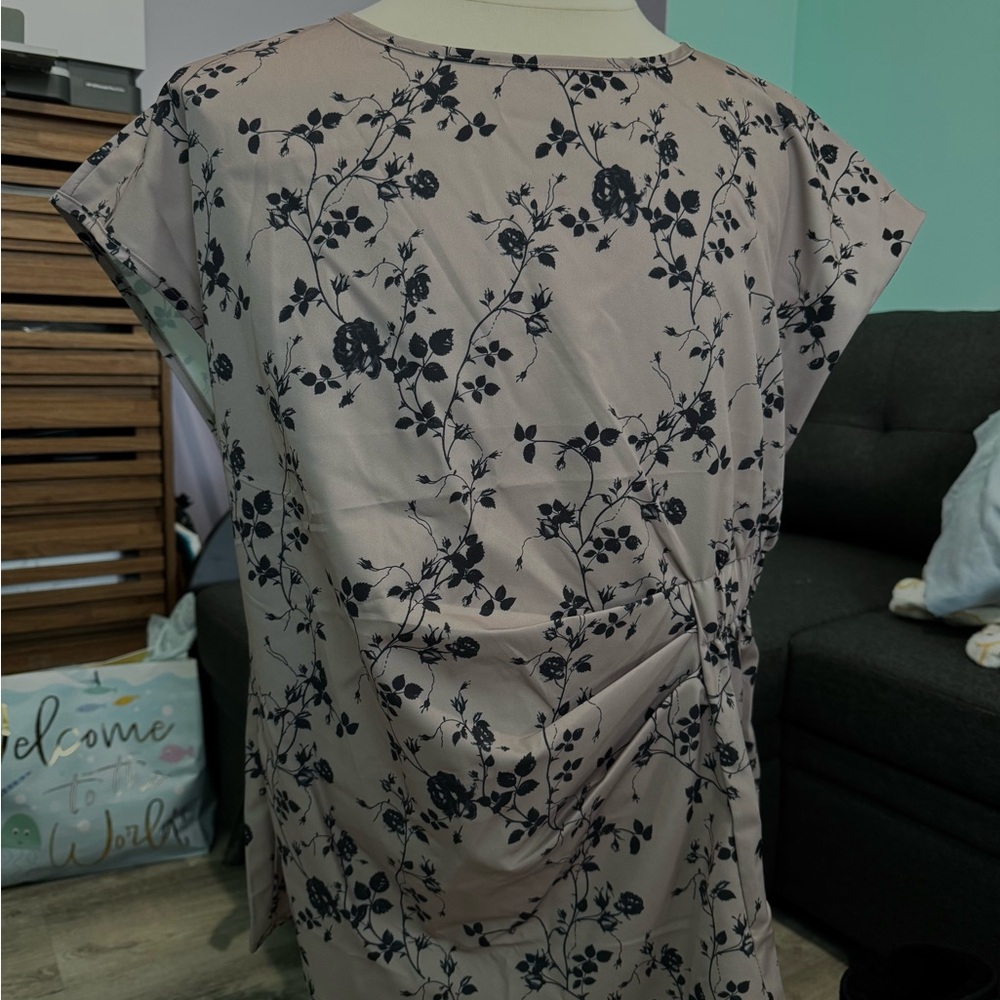 Floral Print Plus Size Women's Top